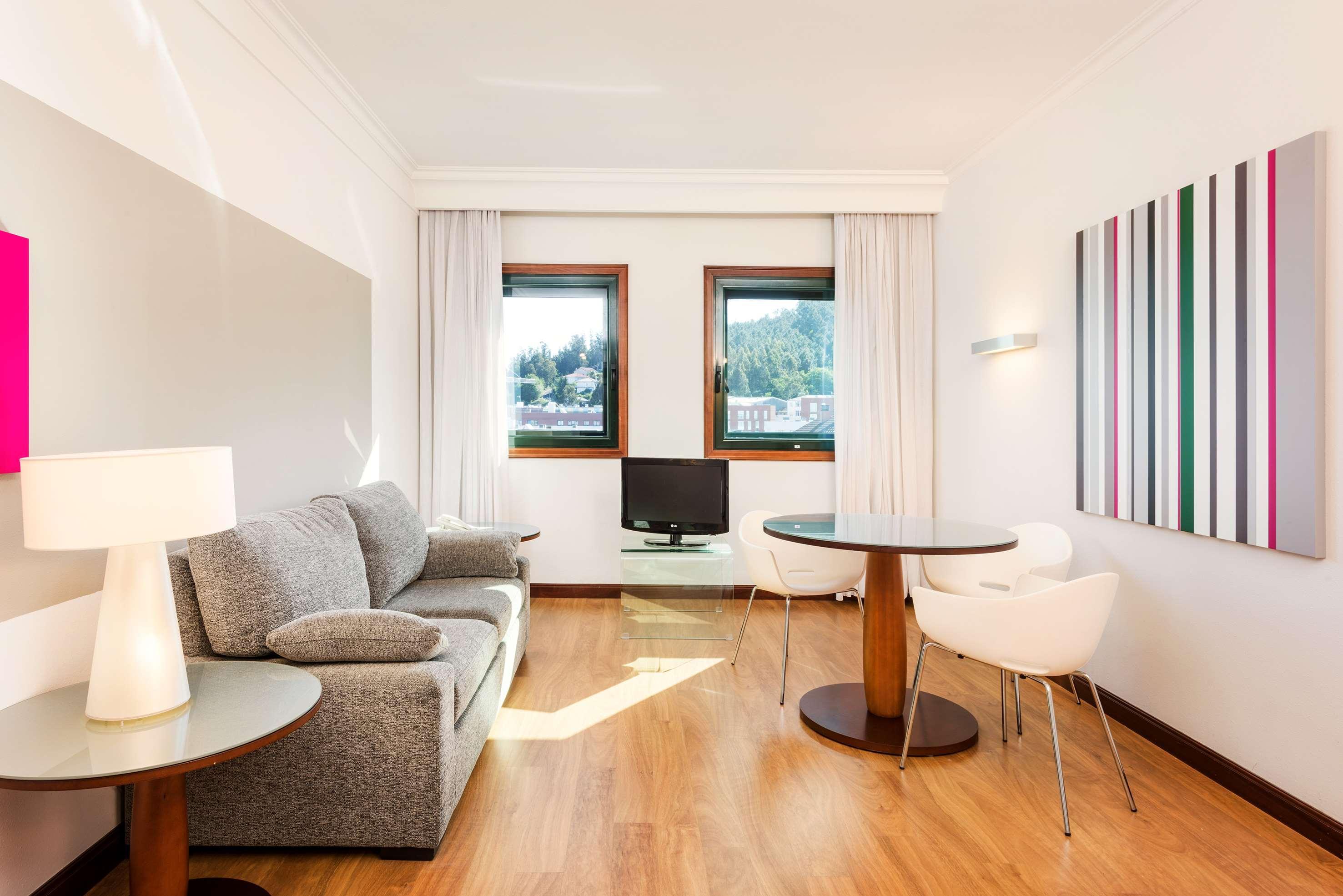 Hotel Santiago Plaza Affiliated By Melia Santiago de Compostela Zewnętrze zdjęcie